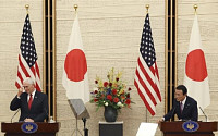 트럼프, 세계 무역질서 개편 빈말 아니었나...한국 이어 일본서도 ‘FTA 리폼’ 의욕