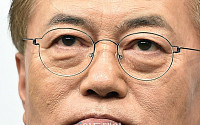 문재인 “한국당, 비리·부패·무능 노동자에 덮어 씌워”