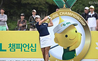 김지현, 연장 5차전서 파 잡아 보기 범한 이정은6을 제치고 S-Oil 챔피언십 우승...KLPGA투어 올 시즌 및 통산 2승