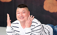 [BZ포토] 강호동, 48세의 애교