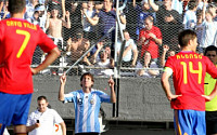 아르헨티나, '무적함대' 스페인 4-1로 격침
