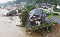 日 규슈 폭우에 인명피해 속출…사망자 16명으로 늘어
