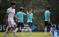 한국 U-23 마카오에 10대 0 완승 ‘조영욱 4골’