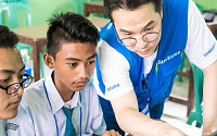 삼성전자, 인도네시아·말레이시아에서 교육 봉사