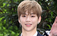 [BZ포토] 워너원 강다니엘, 방실방실 꽃미소