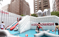 LG전자, 美 뉴욕 맨하탄서 ‘쿼드워시 워터파크’ 개장