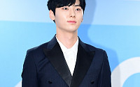 [BZ포토] 워너원 황민현, 마구마구 샘솟는 잘생쁨