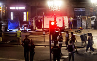스페인 바르셀로나서 차량테러 발생 '13명 사망·80여명 부상'…용의자 2명 체포