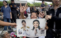 태국, 재판 불출석 잉락 친나왓 전 총리 체포 영장…정치 분열 재점화하나