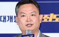[BZ포토] '범죄도시' 연출맡은 강윤성 감독