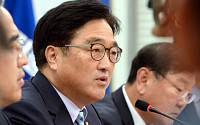 우원식 “한국당, 말로만 안보·보수…‘국회 패싱’ 보는 것도 한계”