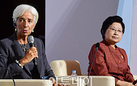 [포토] 답변하는 크리스틴 라가르드 IMF 총재