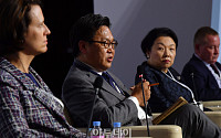 [포토] 여성금융인 국제 콘퍼런스 패널 토론