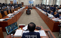 [포토] 보이콧은 풀었지만 인사청문회 불참한 자유한국당