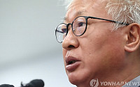 한국당 혁신위 “朴 전 대통령에 ‘자진 탈당’ 권유”… 사실상 ‘출당’ 조치