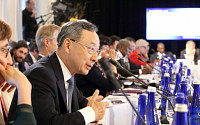 황창규 KT 회장, ‘글로벌 감염병 확산방지 제안’ UN 국제기구 차원서 논의