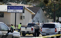 미국, 텍사스 교회 총기난사로 최소 20명 사망