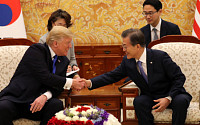文 대통령 “이번 방한과 아시아 순방, 북핵 해결에 좋은 계기가 되길”