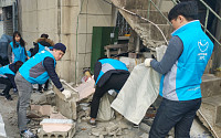 SPC그룹 임직원, 포항 지진 피해지역 찾아 봉사활동