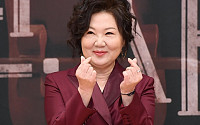 [BZ포토] 김해숙, '하트 뿅~'