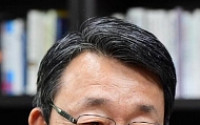 정책통 김성식 “‘증세 사각지대’ 만든 법인세법 개정…미래세대엔 부채”