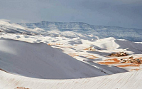 '사하라 사막 눈' 40cm 폭설 내렸다… 전문가 의견은 분분