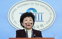 박인숙, 한국당 복당 선언… 바른정당 9석 남아