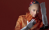 AI 로봇 '소피아' 한국에… 오드리 햅번 얼굴+60여 가지 감정 표현
