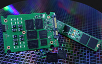 SK하이닉스, 4세대(72단) 3D 낸드 기반 ‘기업용 SSD 사업’ 본격 진출