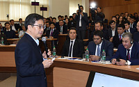 한국경제 전도사 김동연 부총리, 우즈벡에 韓기업 진출 교두보