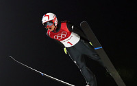 [평창 동계올림픽] '스키점프' 최서우, 라지힐 개인 예선 통과…74.5점으로 13위 올라