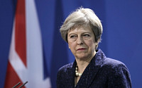 英 메이 총리 “EU-영국 간 새 안보 조약 체결해야”