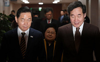[포토] 국무회의 참석하는 이낙연-김상곤