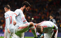 '이스코 해트트릭' 스페인, 아르헨티나에 6-1 대승…리오넬 메시, 근육 피로로 결장