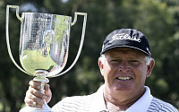 백전노장 피터 시니어, 호주 PGA챔피언십 정상