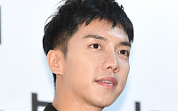 [BZ포토] 이승기, '더 멋있어졌죠~'