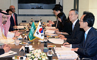韓-사우디 에너지 장관 상대국 방문…사우디 원전 수주 관심 쏠려