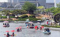 [포토] 나들이객으로 붐비는 인천 송도