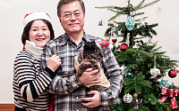 B컷으로 본 김정숙 여사의 1년, ‘청와대에서의 첫 크리스마스... 고교생들을 위한 청와대 가이드...’
