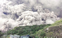 과테말라 푸에고 화산 다시 폭발…사망자 최소 62명으로 늘어