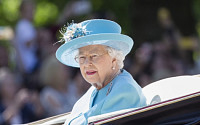 92세 생일 맞은 엘리자베스 영국 여왕…성대한 축하잔치