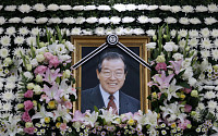 한국 현대정치사와 궤를 같이하는 '영원한 2인자' 김종필의 40여년 정치인생