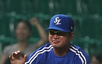 류중일 신임 삼성 감독 “팬들의 사랑받는 야구 펼치겠다”