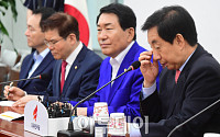 [포토] 자유한국당 원내대책회의 열려