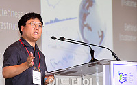 [포토] CESS 2018, 강연하는 이효섭 박사