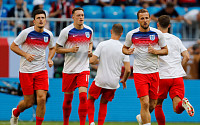 [2018 러시아 월드컵] '해리 맥과이어' 시원한 '헤딩 골' 성공…'해리 케인'은 아직?