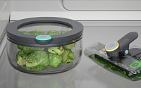 [테크 인사이트] 음식물 쓰레기 줄이는 냉장고 속 똑똑한 도우미들