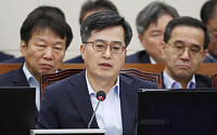 김동연 ‘삼성투자 구걸논란’에 대해 ‘투자 종용은 우려스럽단 취지’