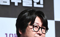 [BZ포토] '암수살인' 김윤석, 믿고 보는 배우