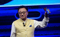 삼성, ‘폴더블폰’ 개발 거의 마무리…“태블릿 PC와 차별화”